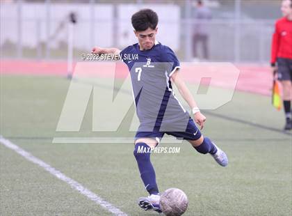 Thumbnail 2 in Birmingham vs. Los Alamitos (27th Annual SoCal Soccer Classic) photogallery.