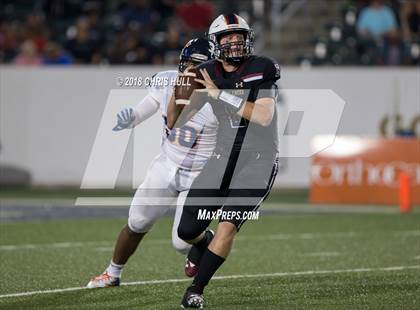 Thumbnail 2 in Mallard Creek vs. Zebulon B. Vance (Charlotte Kickoff Showcase) photogallery.
