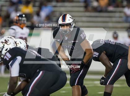 Thumbnail 1 in Mallard Creek vs. Zebulon B. Vance (Charlotte Kickoff Showcase) photogallery.