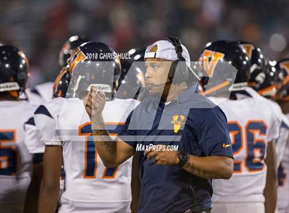 Thumbnail 1 in Mallard Creek vs. Zebulon B. Vance (Charlotte Kickoff Showcase) photogallery.