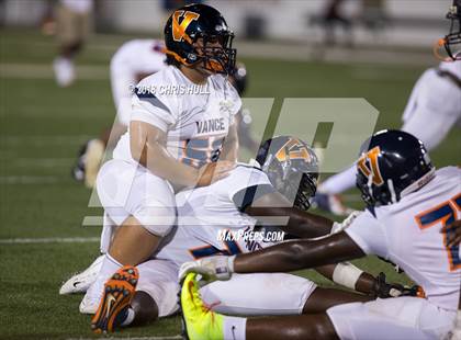 Thumbnail 2 in Mallard Creek vs. Zebulon B. Vance (Charlotte Kickoff Showcase) photogallery.