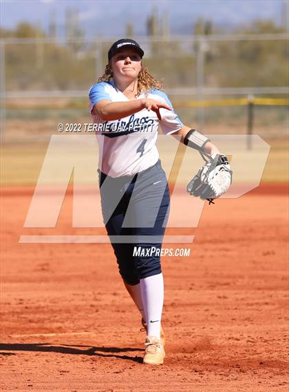 Thumbnail 2 in Fairfax vs Boulder Creek (Sunrise Mountain Tournament) photogallery.