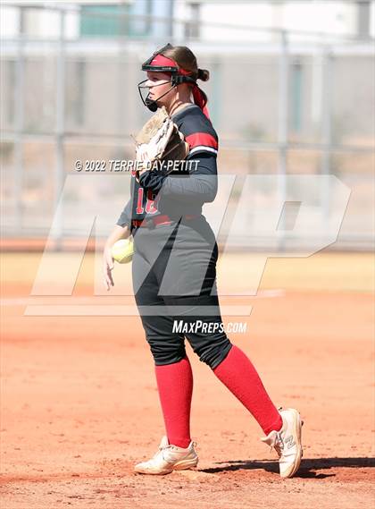 Thumbnail 1 in Fairfax vs Boulder Creek (Sunrise Mountain Tournament) photogallery.