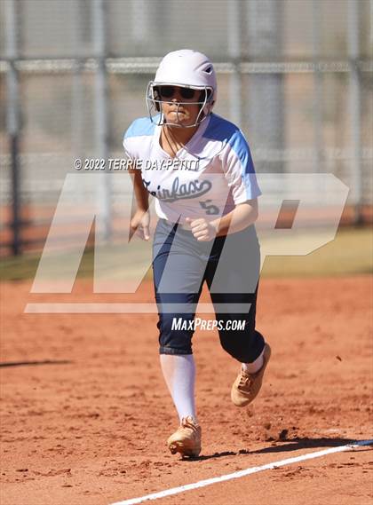 Thumbnail 2 in Fairfax vs Boulder Creek (Sunrise Mountain Tournament) photogallery.
