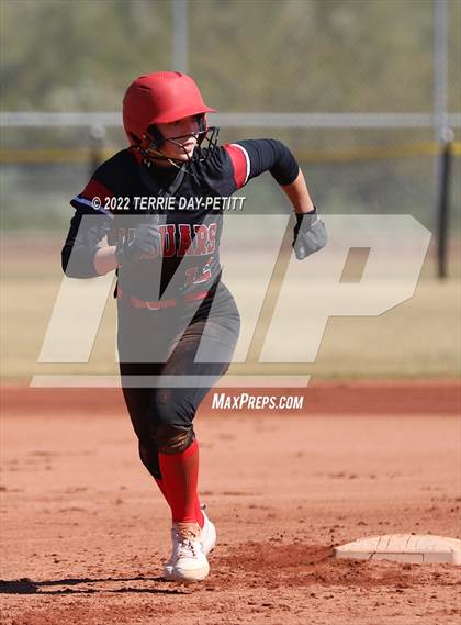 Thumbnail 1 in Fairfax vs Boulder Creek (Sunrise Mountain Tournament) photogallery.
