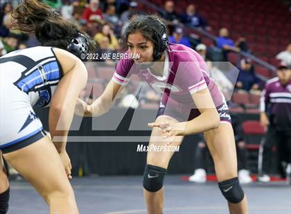 Thumbnail 1 in CIF State Championships (Girl's Semifinals) photogallery.