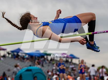 Thumbnail 2 in CHSAA Track and Field 5A Championships (Girls High Jump ) photogallery.