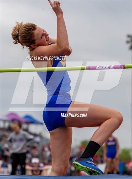 Thumbnail 2 in CHSAA Track and Field 5A Championships (Girls High Jump ) photogallery.