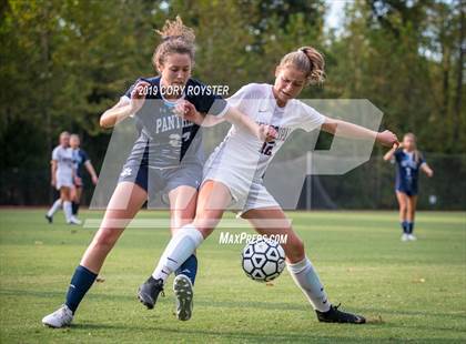 Thumbnail 3 in Episcopal @ Holton-Arms photogallery.