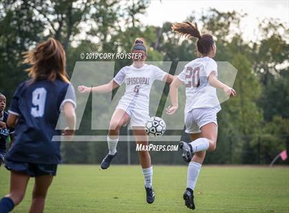Thumbnail 3 in Episcopal @ Holton-Arms photogallery.