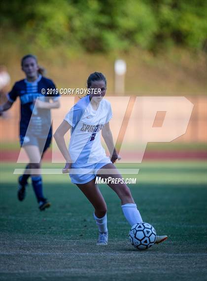 Thumbnail 3 in Episcopal @ Holton-Arms photogallery.
