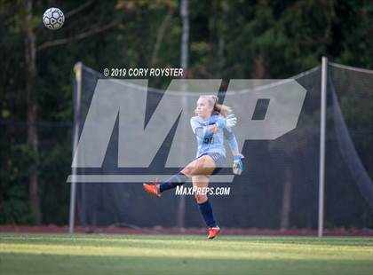 Thumbnail 1 in Episcopal @ Holton-Arms photogallery.