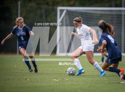 Thumbnail 3 in Episcopal @ Holton-Arms photogallery.