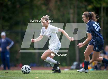 Thumbnail 2 in Episcopal @ Holton-Arms photogallery.