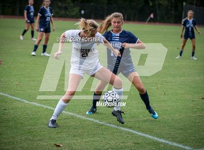 Thumbnail 2 in Episcopal @ Holton-Arms photogallery.