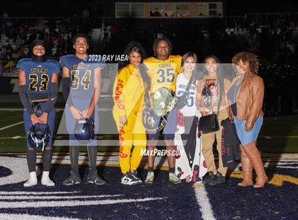 Thumbnail 3 in Antelope @ Inderkum photogallery.
