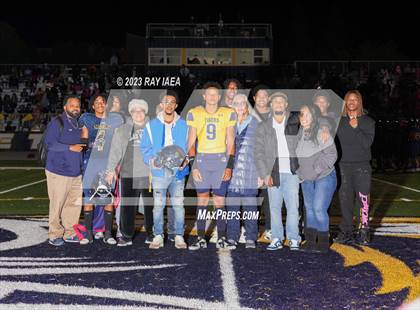 Thumbnail 3 in Antelope @ Inderkum photogallery.