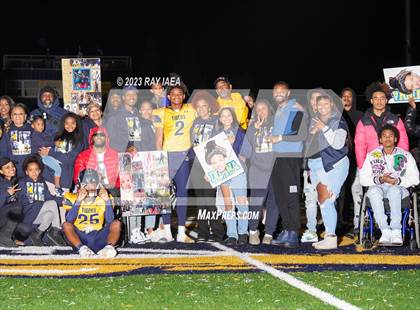 Thumbnail 3 in Antelope @ Inderkum photogallery.
