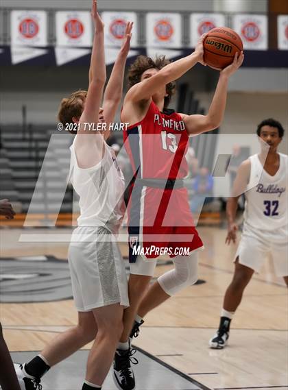 Thumbnail 3 in Plainfield @ Brownsburg (Sneakers for Santa Shootout) photogallery.