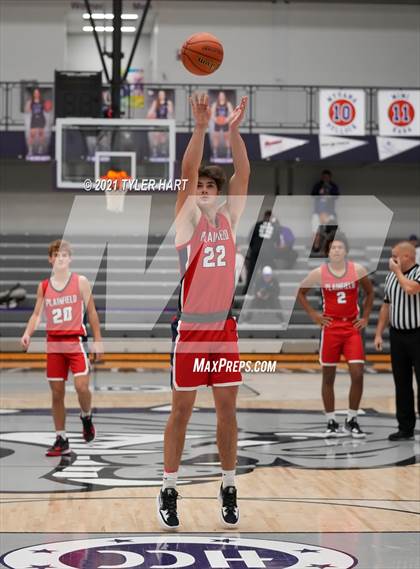 Thumbnail 2 in Plainfield @ Brownsburg (Sneakers for Santa Shootout) photogallery.