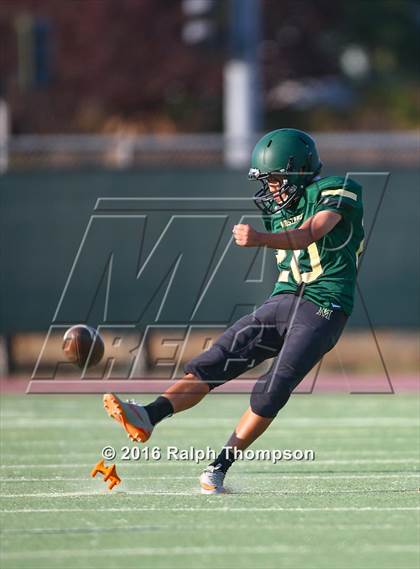 Thumbnail 2 in Wilcox vs. Monterey Trail photogallery.