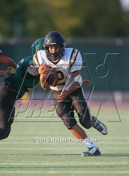 Thumbnail 1 in Wilcox vs. Monterey Trail photogallery.