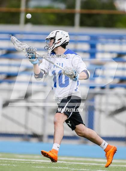 Thumbnail 1 in Chaminade vs. Palisades photogallery.