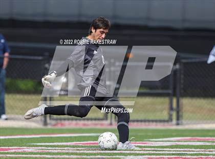 Thumbnail 1 in Boerne vs. Celina (UIL 4A Boys Soccer State Final) photogallery.