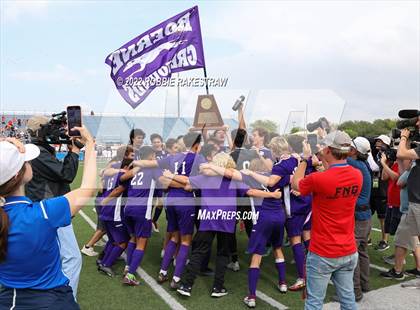 Thumbnail 1 in Boerne vs. Celina (UIL 4A Boys Soccer State Final) photogallery.