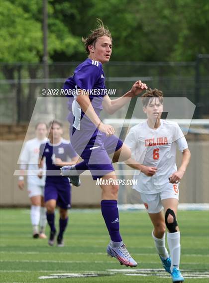 Thumbnail 1 in Boerne vs. Celina (UIL 4A Boys Soccer State Final) photogallery.