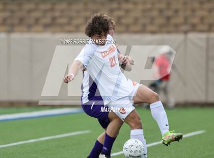 Thumbnail 1 in Boerne vs. Celina (UIL 4A Boys Soccer State Final) photogallery.