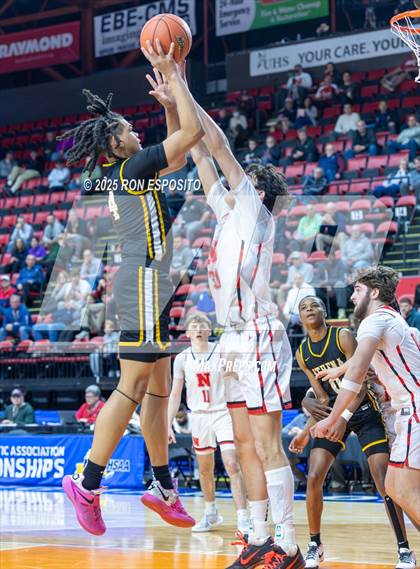 Thumbnail 3 in Greece Athena vs Niskayuna (NYSPHSAA Class AA Semifinal)  photogallery.