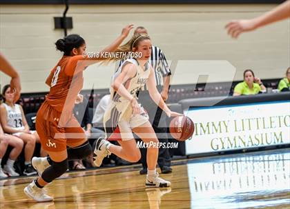 Thumbnail 1 in Churchill vs. Madison photogallery.