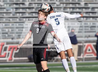 Thumbnail 1 in Lake Travis v Stony Point (UIL 6A Bi-District Playoff) photogallery.