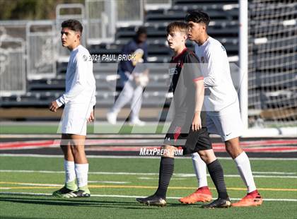 Thumbnail 3 in Lake Travis v Stony Point (UIL 6A Bi-District Playoff) photogallery.