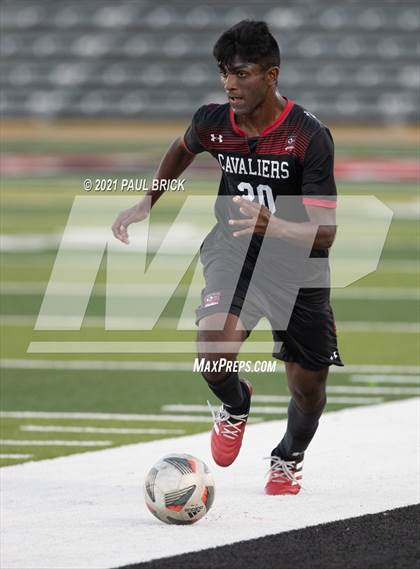 Thumbnail 1 in Lake Travis v Stony Point (UIL 6A Bi-District Playoff) photogallery.