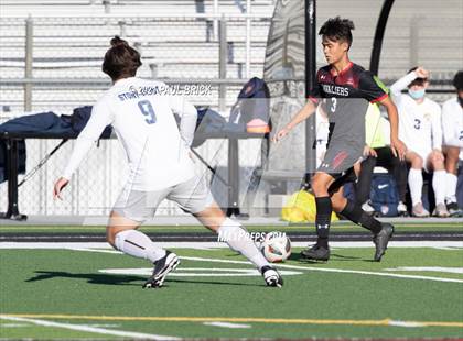 Thumbnail 1 in Lake Travis v Stony Point (UIL 6A Bi-District Playoff) photogallery.