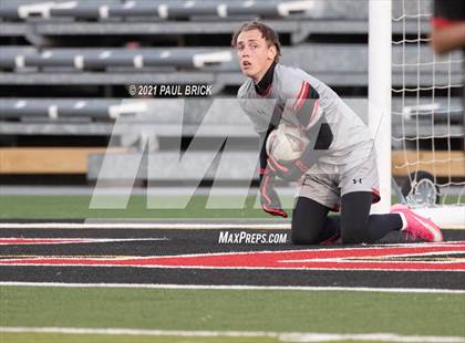 Thumbnail 1 in Lake Travis v Stony Point (UIL 6A Bi-District Playoff) photogallery.