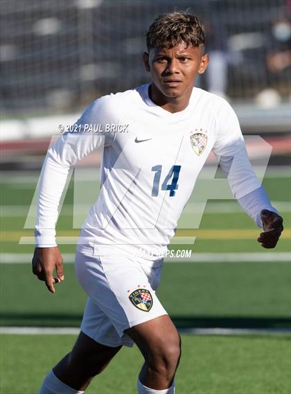 Thumbnail 1 in Lake Travis v Stony Point (UIL 6A Bi-District Playoff) photogallery.