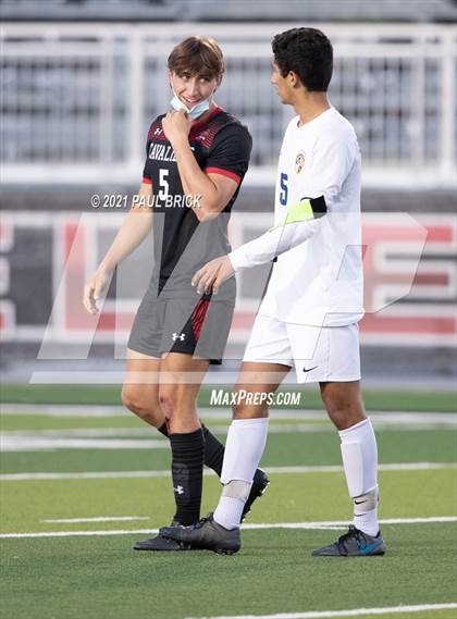 Thumbnail 2 in Lake Travis v Stony Point (UIL 6A Bi-District Playoff) photogallery.