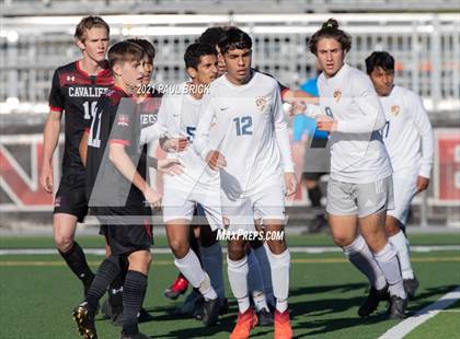 Thumbnail 3 in Lake Travis v Stony Point (UIL 6A Bi-District Playoff) photogallery.