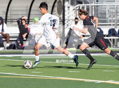 Thumbnail 1 in Lake Travis v Stony Point (UIL 6A Bi-District Playoff) photogallery.
