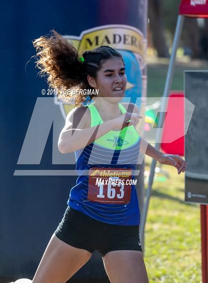 Thumbnail 2 in CIF Central Section Cross Country Championships (Girls D1 Race) photogallery.