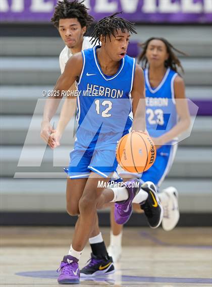 Thumbnail 1 in Hebron @ Battle (Hoopin on the Hill) photogallery.