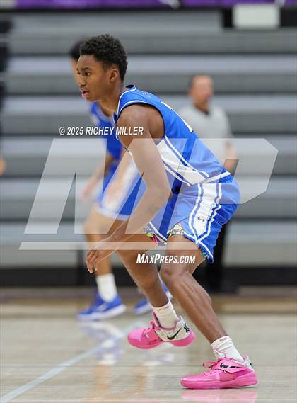 Thumbnail 1 in Hebron @ Battle (Hoopin on the Hill) photogallery.