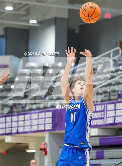 Thumbnail 1 in Hebron @ Battle (Hoopin on the Hill) photogallery.