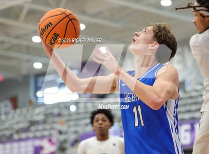 Thumbnail 2 in Hebron @ Battle (Hoopin on the Hill) photogallery.