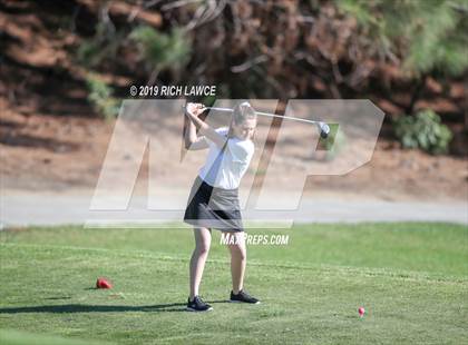 Thumbnail 1 in Villa Park @ Canyon photogallery.