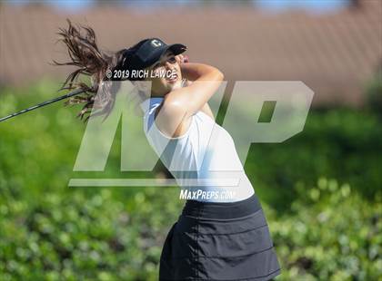 Thumbnail 1 in Villa Park @ Canyon photogallery.