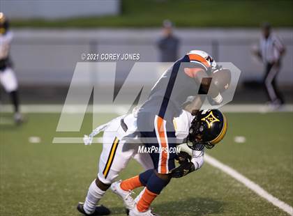 Thumbnail 1 in JV: Peach County vs Northside photogallery.